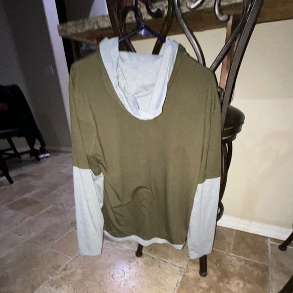 Buckle Military Green & Gray Long Sleeved Hoodie Sz L - Picture 4 of 10